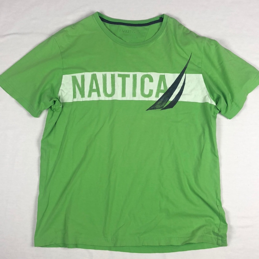 Nautica screen print t shirt. Spell out large boat